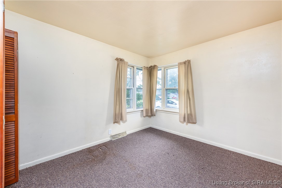 1012 South Riley Drive Scottsburg, IN 47170 - Photo 19 of 20