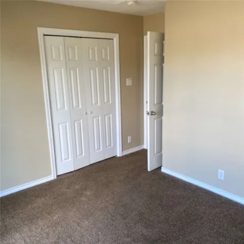 $1,950 | 1909 Margaret Lane, Kingsville, TX 78363