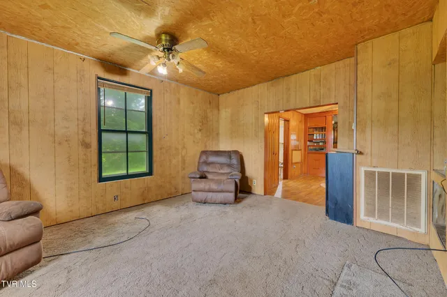 $132,000 | 1275 Chuckey Pike, Chuckey, TN 37641