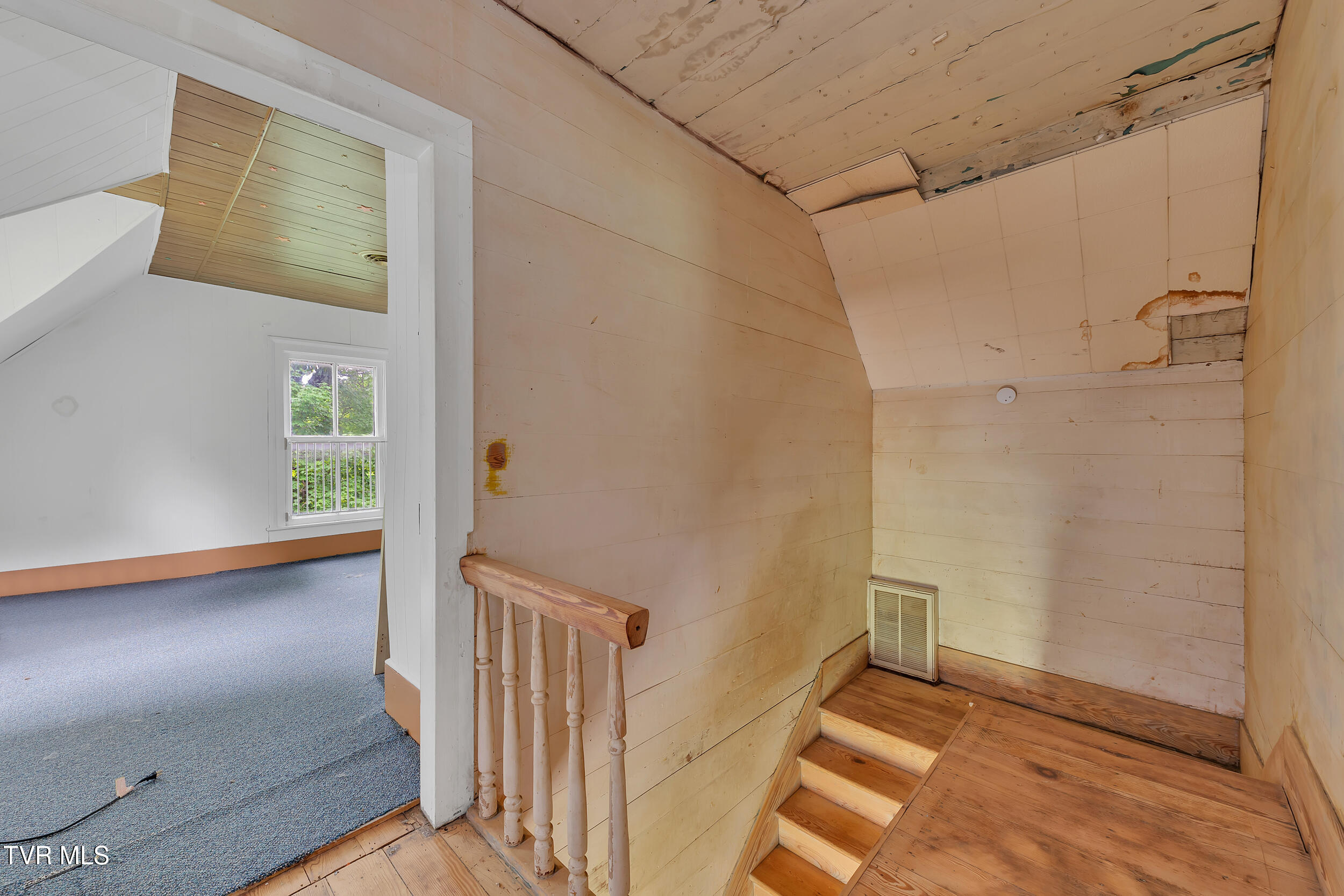 1275 Chuckey Pike Chuckey, TN 37641 - Photo 21 of 43 33_31