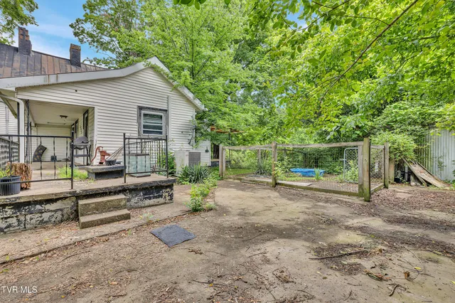 $132,000 | 1275 Chuckey Pike, Chuckey, TN 37641