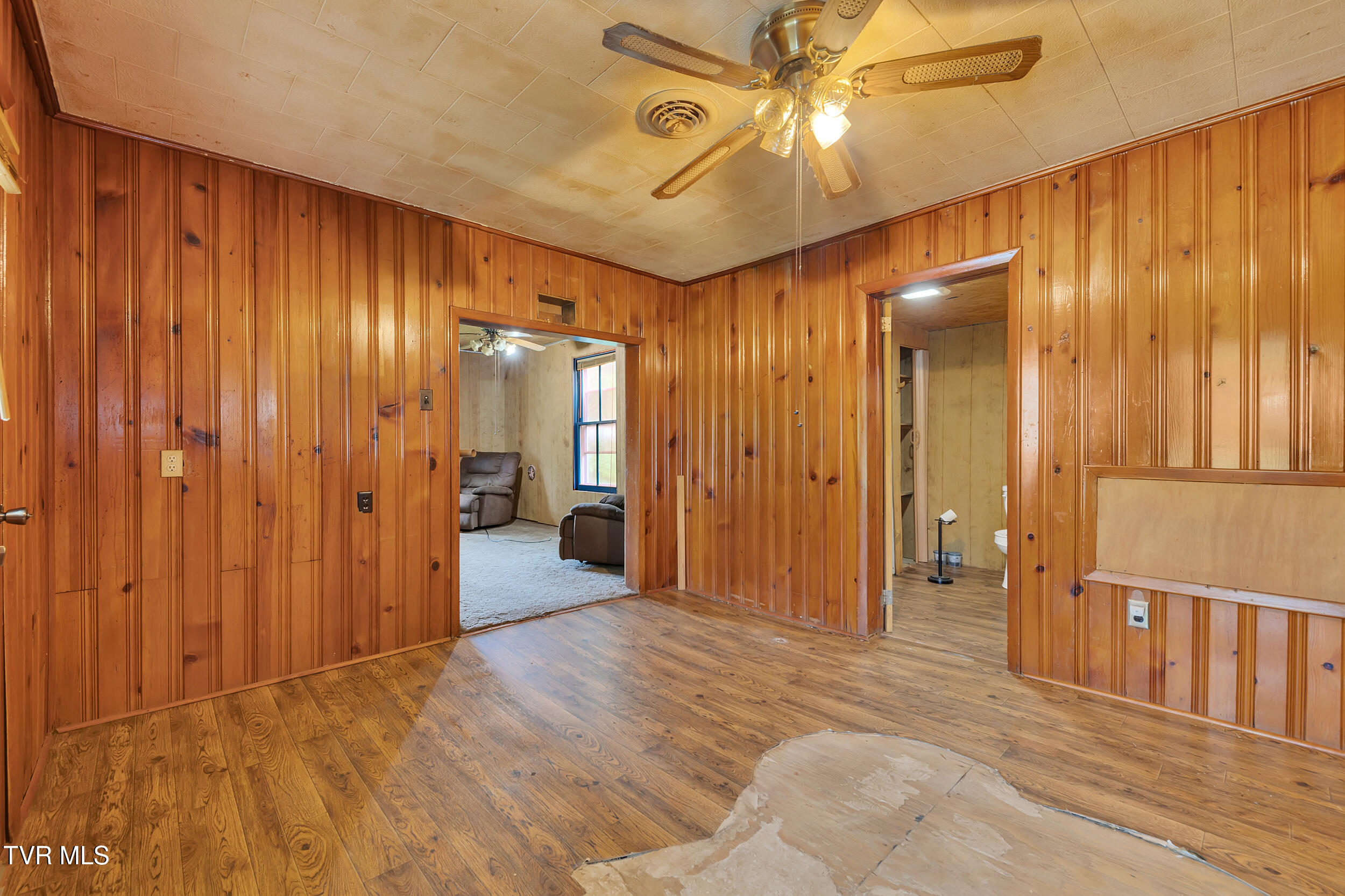 1275 Chuckey Pike Chuckey, TN 37641 - Photo 8 of 43 14_14