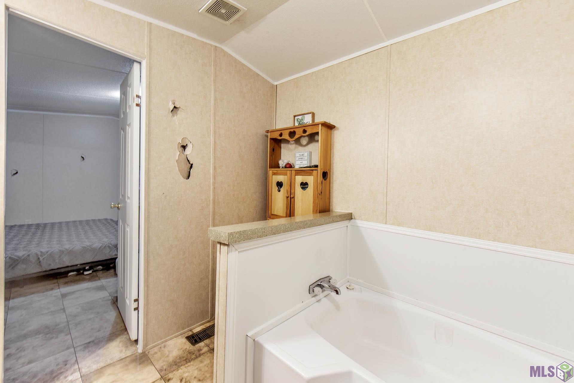 500 Aragon Road Montegut, LA 70377 - Photo 10 of 13