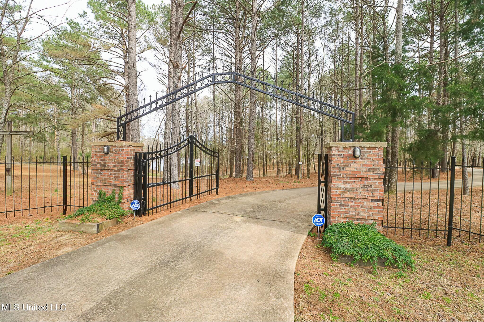 429 Rose Hill Road Mendenhall, MS 39114 - Photo 9 of 72 tempImageWUeTh3