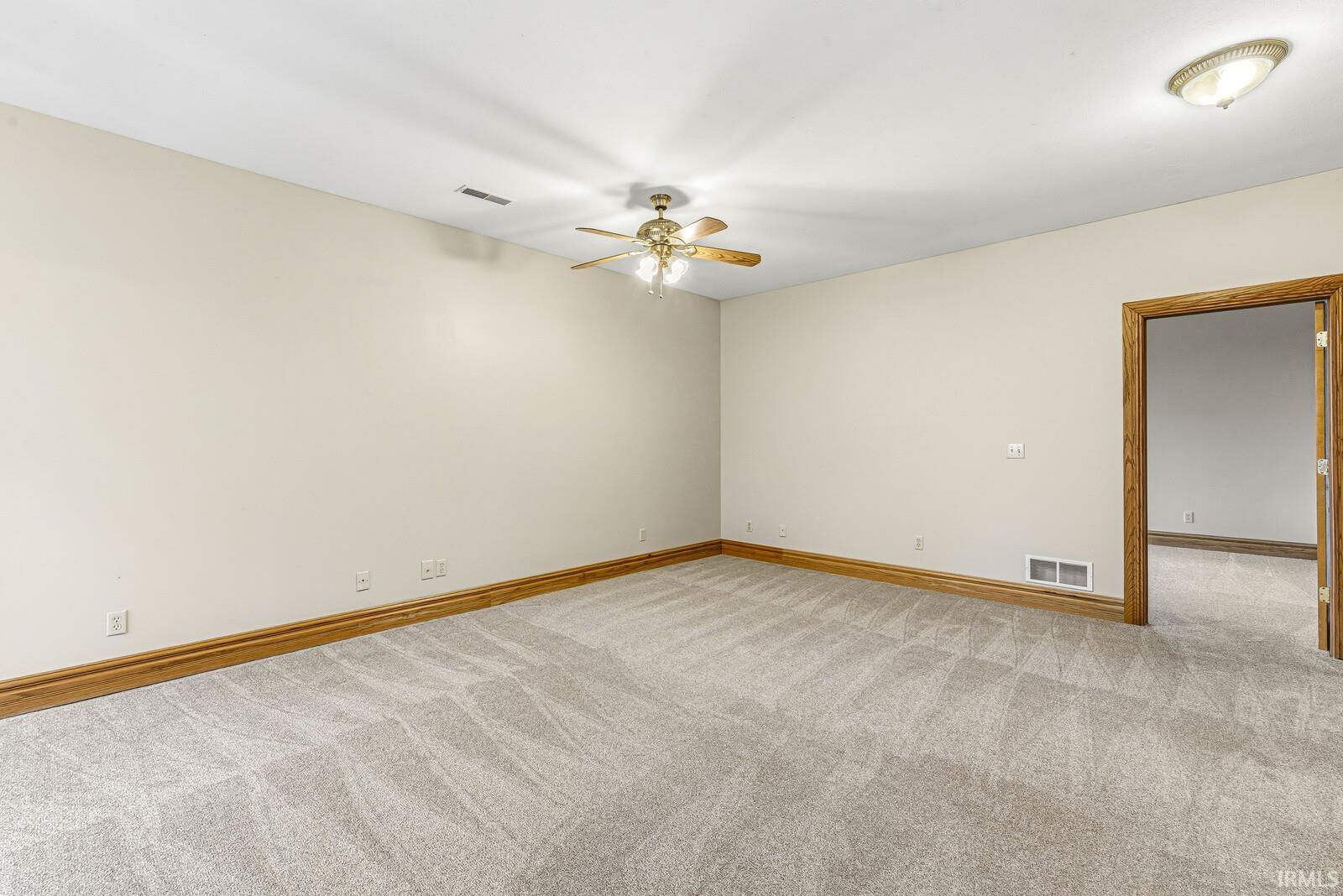 10227 Jefferson Road Osceola, IN 46561 - Photo 23 of 36