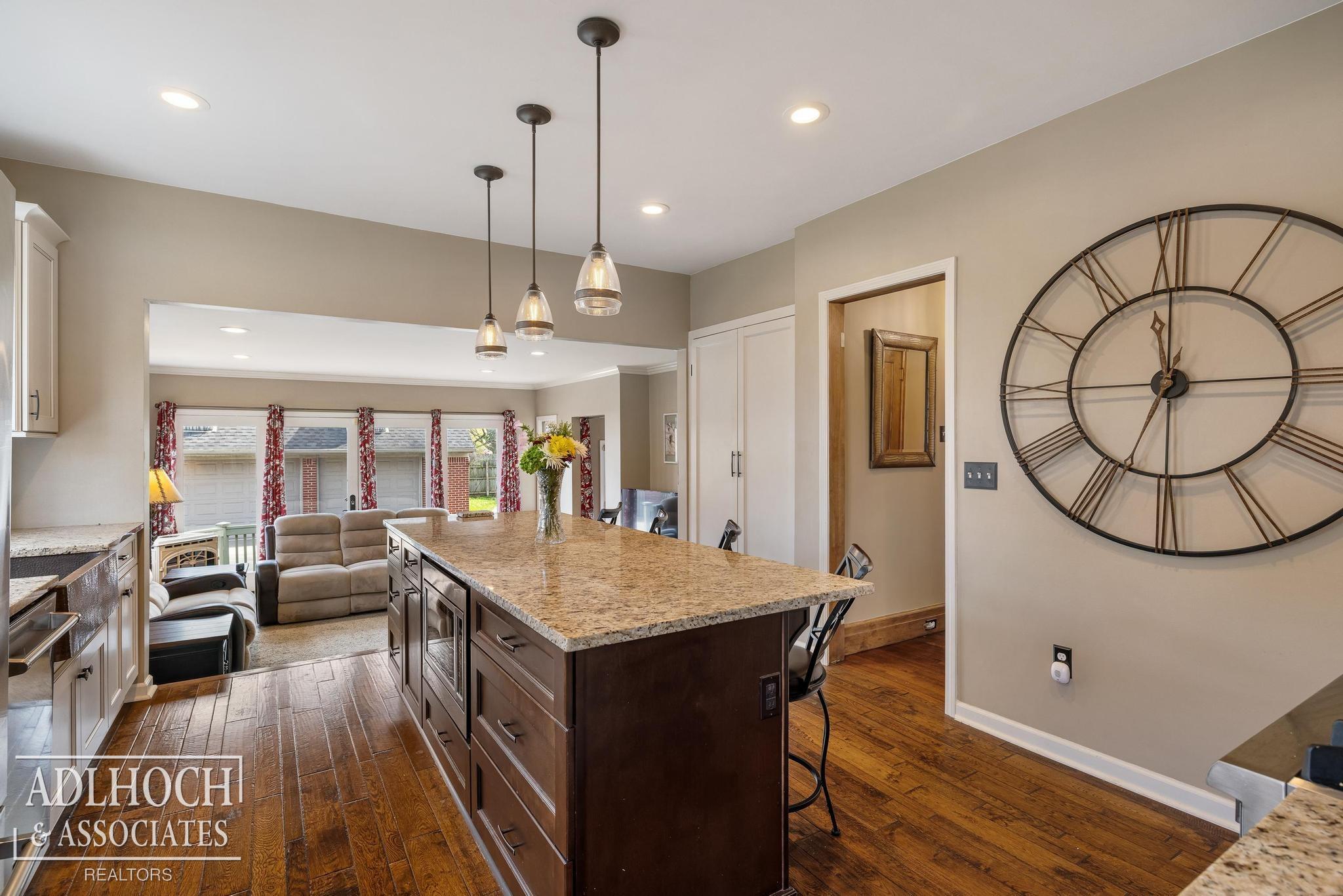 1312 Buckingham Road Grosse Pointe Park, MI 48230 - Photo 6 of 63
