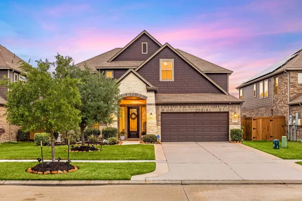$519,700 | 13124 Morning Villa Drive, Texas City, TX 77568
