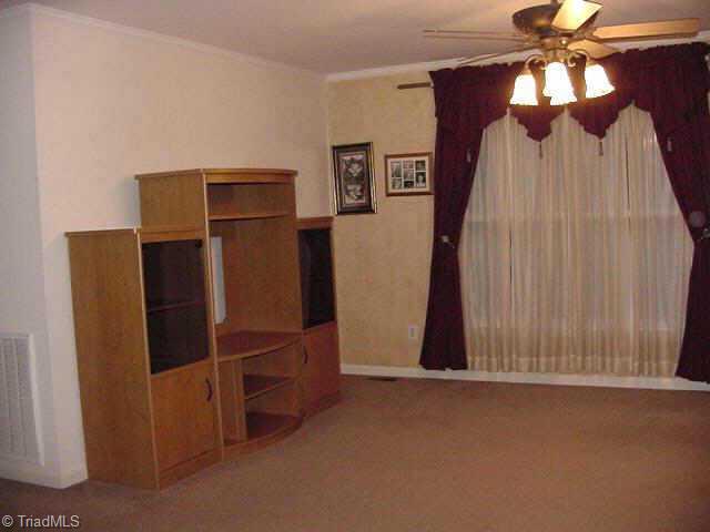 993 Ridges Mountain Road Asheboro, NC 27205 - Photo 3 of 9 Other.