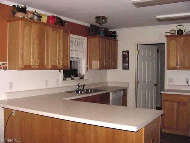 993 Ridges Mountain Road Asheboro, NC 27205 - Photo 5 of 9 Other.
