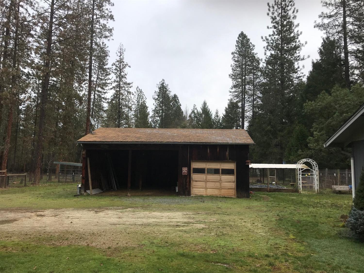 1076 Queens Branch Road Rogue River, OR 97537 - Photo 26 of 29 Additional Photo