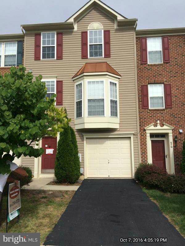 18 Streamside Place Falling Waters, WV 25419 - Photo 2 of 28 Exterior (General)