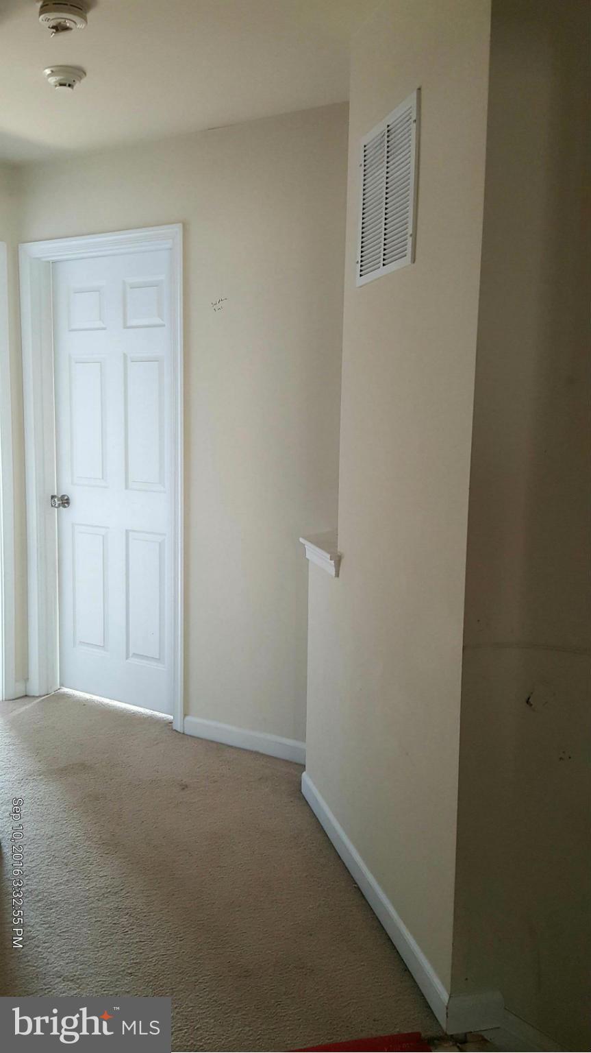 18 Streamside Place Falling Waters, WV 25419 - Photo 17 of 28 Interior (General)