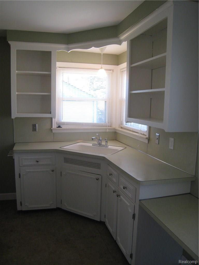 15909 Fox Redford, MI 48239 - Photo 16 of 26 IMG_6201.JPG