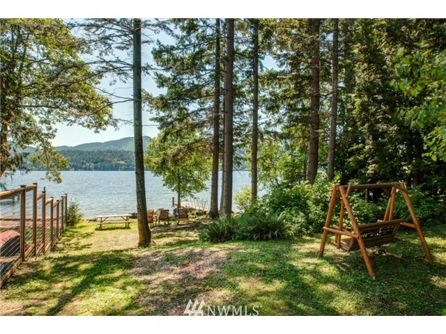 2696 North Shore Road Bellingham, WA 98226 - Photo 4 of 16 Gallery Image 4