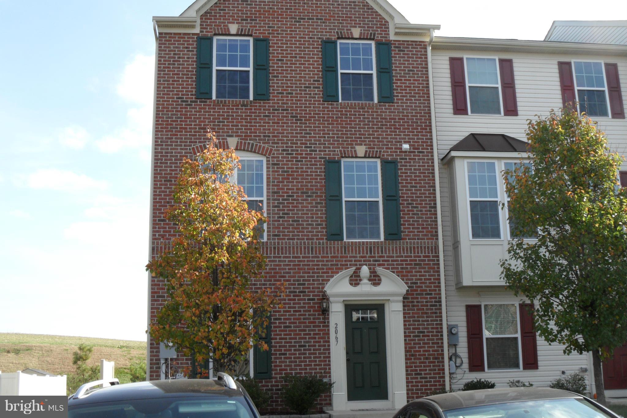 2067 Spring Run Circle Frederick, MD 21702 - Photo 1 of 30 Exterior (Front)