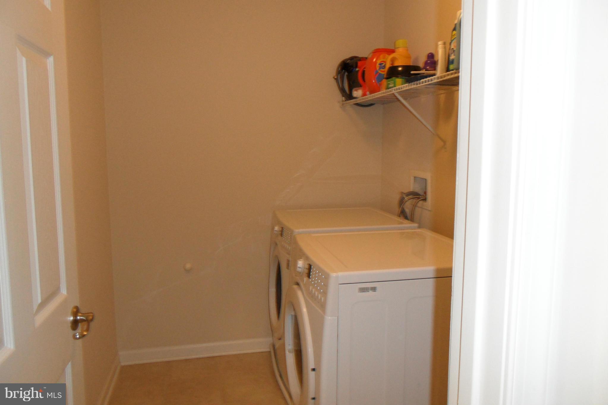 2067 Spring Run Circle Frederick, MD 21702 - Photo 19 of 30 Interior (General)