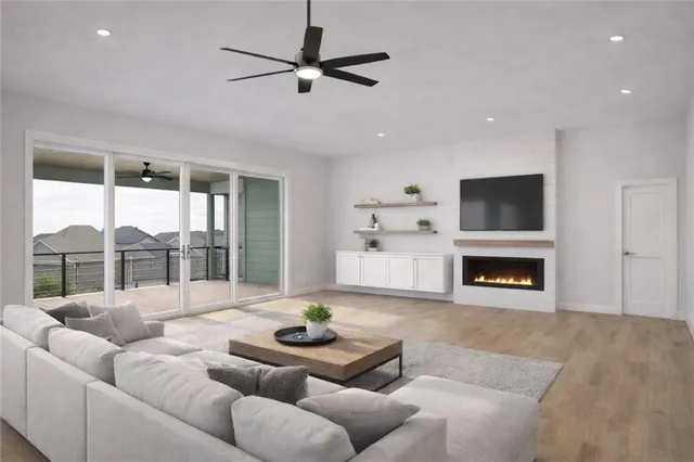 $530,000 | 2716 Stone Creek Avenue, Tonganoxie, KS 66086