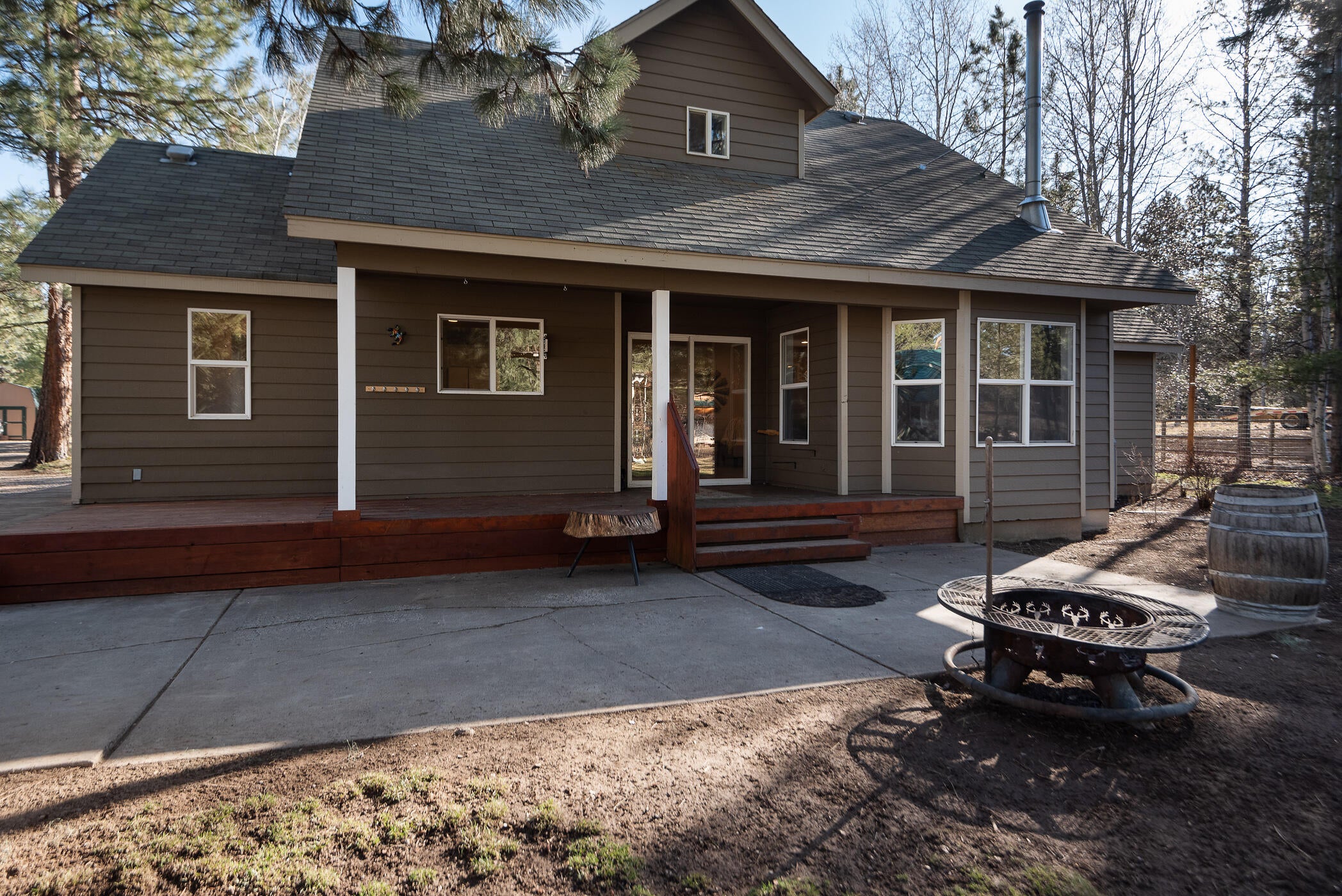 19670 Buck Canyon Road Bend, OR 97702 - Photo 25 of 37 25