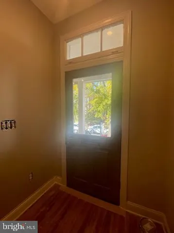 $769,000 | 325 14th Place Northeast, Washington, DC 20002