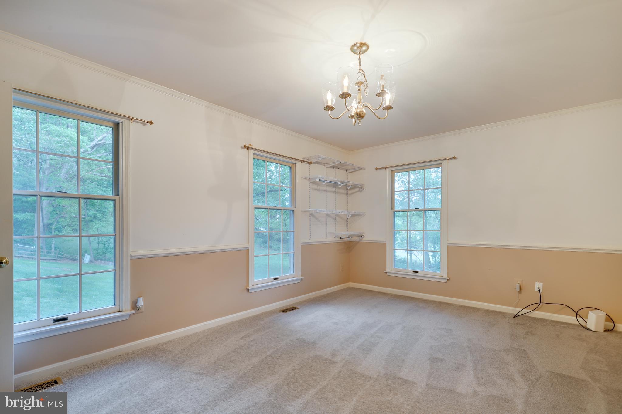 5769 Pendleton Lane Warrenton, VA 20187 - Photo 11 of 47