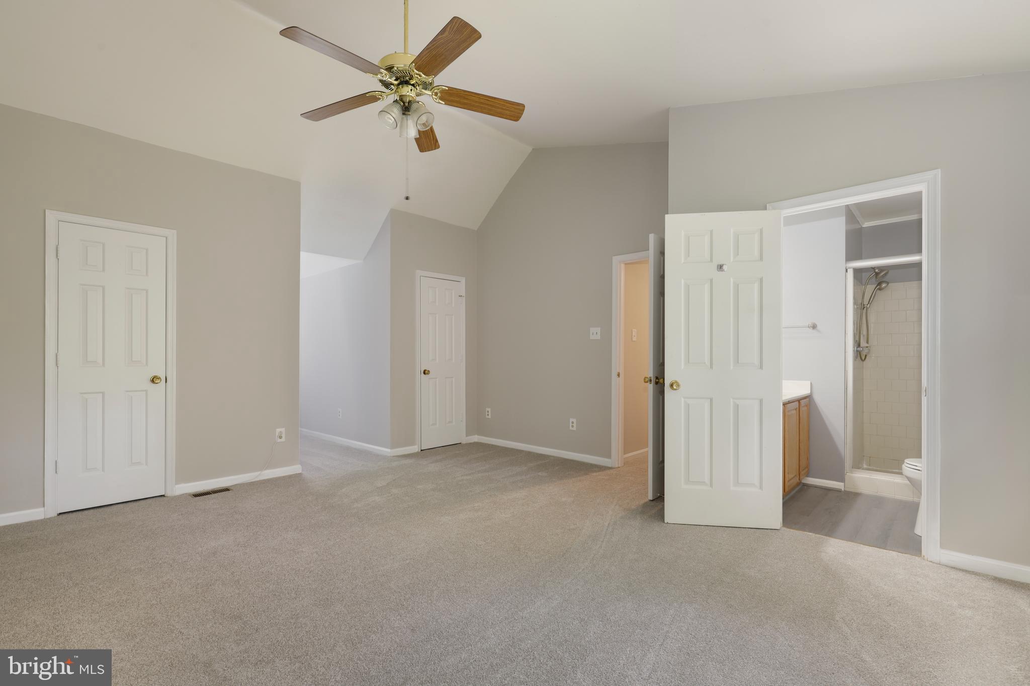 5769 Pendleton Lane Warrenton, VA 20187 - Photo 25 of 47 Primary bedroom