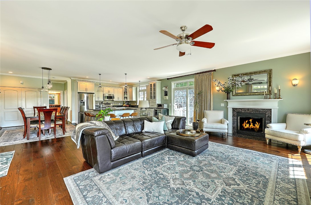 5 Ridgeland Road Smithfield, RI 02917 - Photo 11 of 48