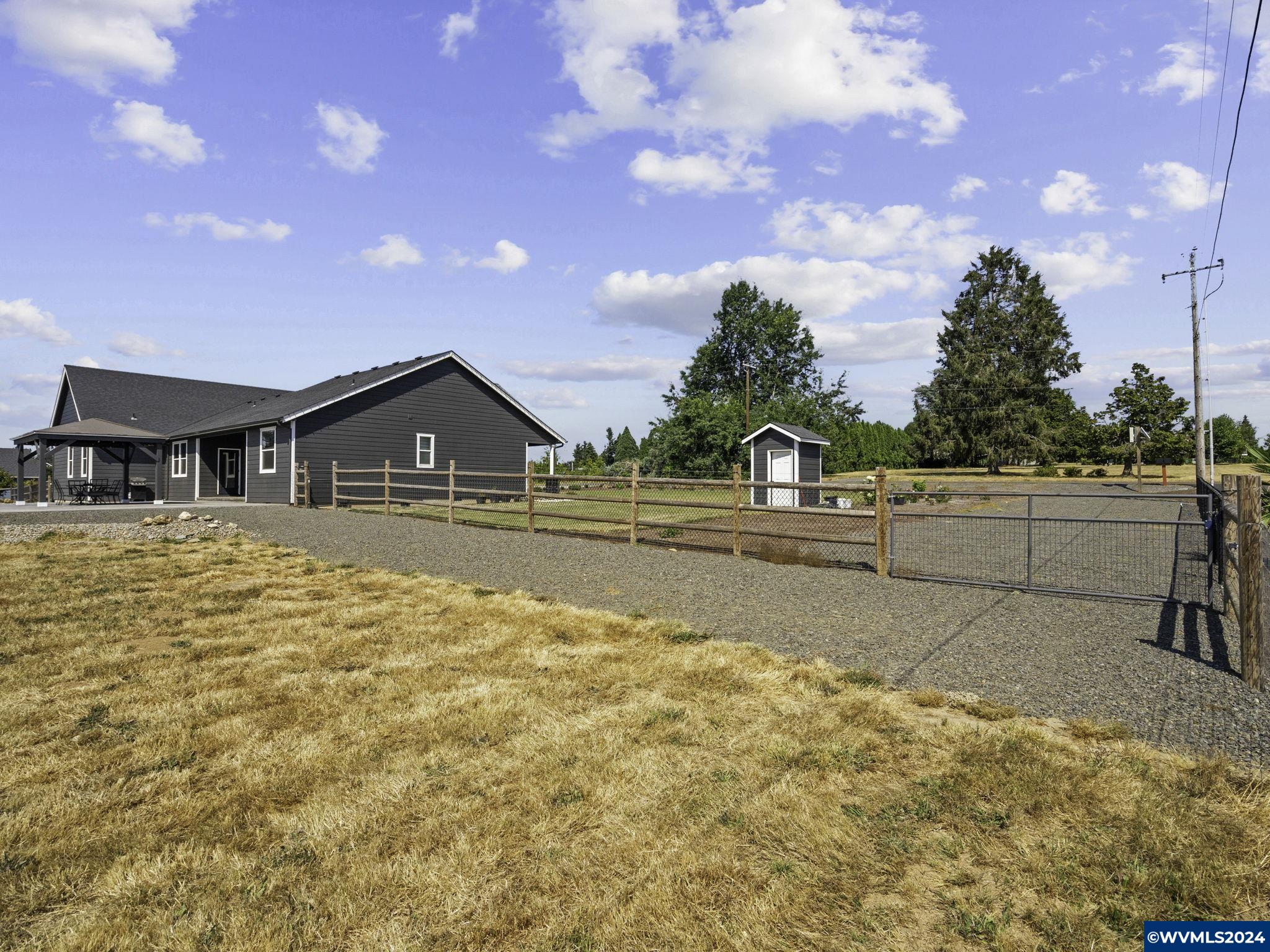 8233 Golf Club Road Southeast Aumsville, OR 97325 - Photo 40 of 42 Gallery Image 40