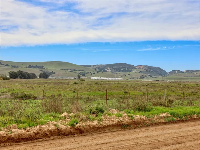 $4,000,000 | 31 Cabrillo Highway, Santa Maria, CA 93455