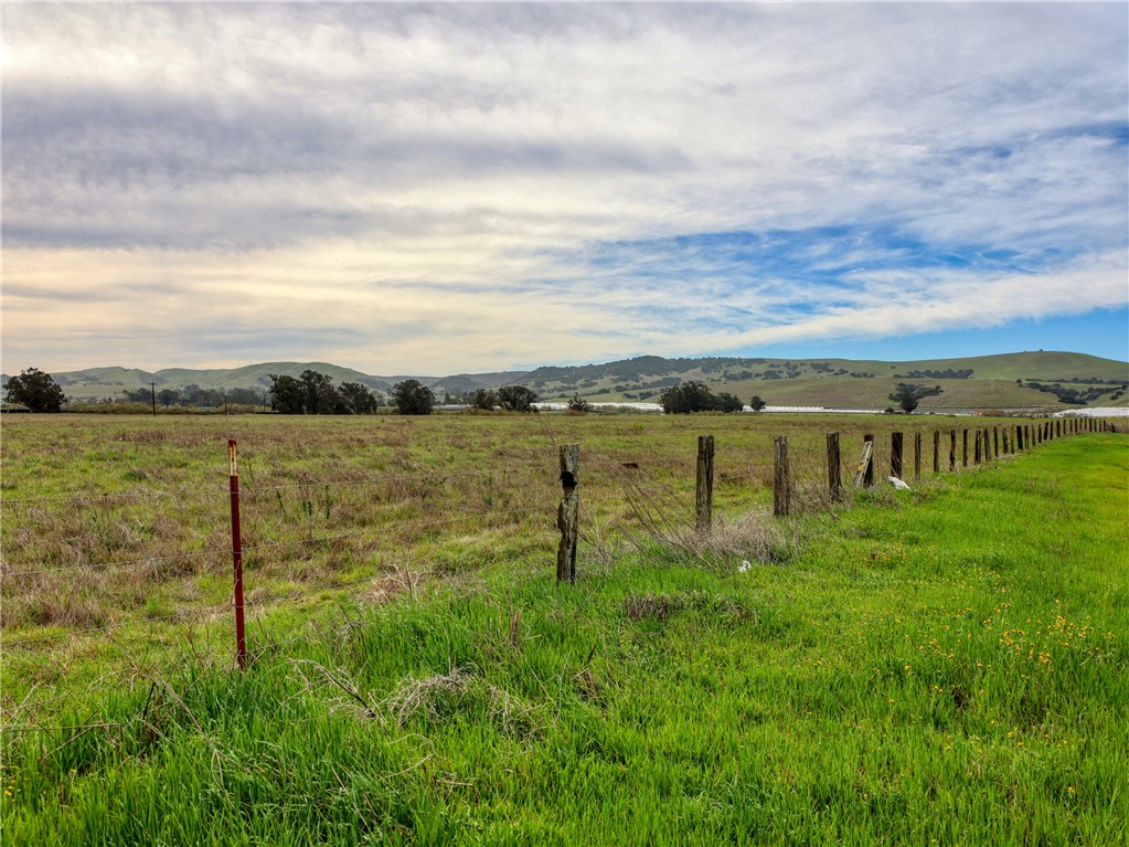 31 Cabrillo Highway Santa Maria, CA 93455 - Photo 17 of 44 a view of a lake with houses in the back