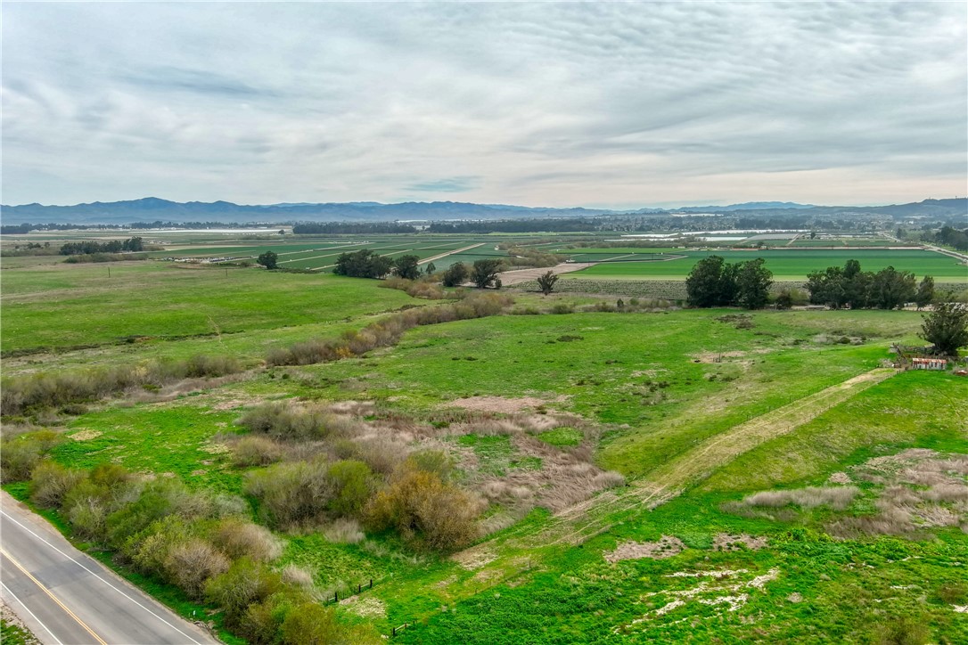 31 Cabrillo Highway Santa Maria, CA 93455 - Photo 26 of 44 a view of a lush green field