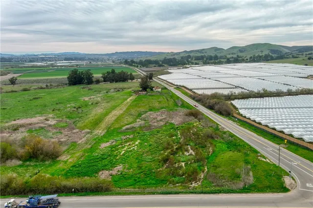 $4,000,000 | 31 Cabrillo Highway, Santa Maria, CA 93455