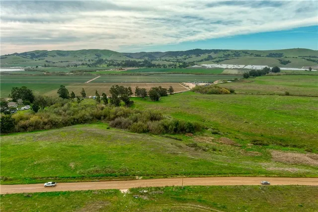 $4,000,000 | 31 Cabrillo Highway, Santa Maria, CA 93455