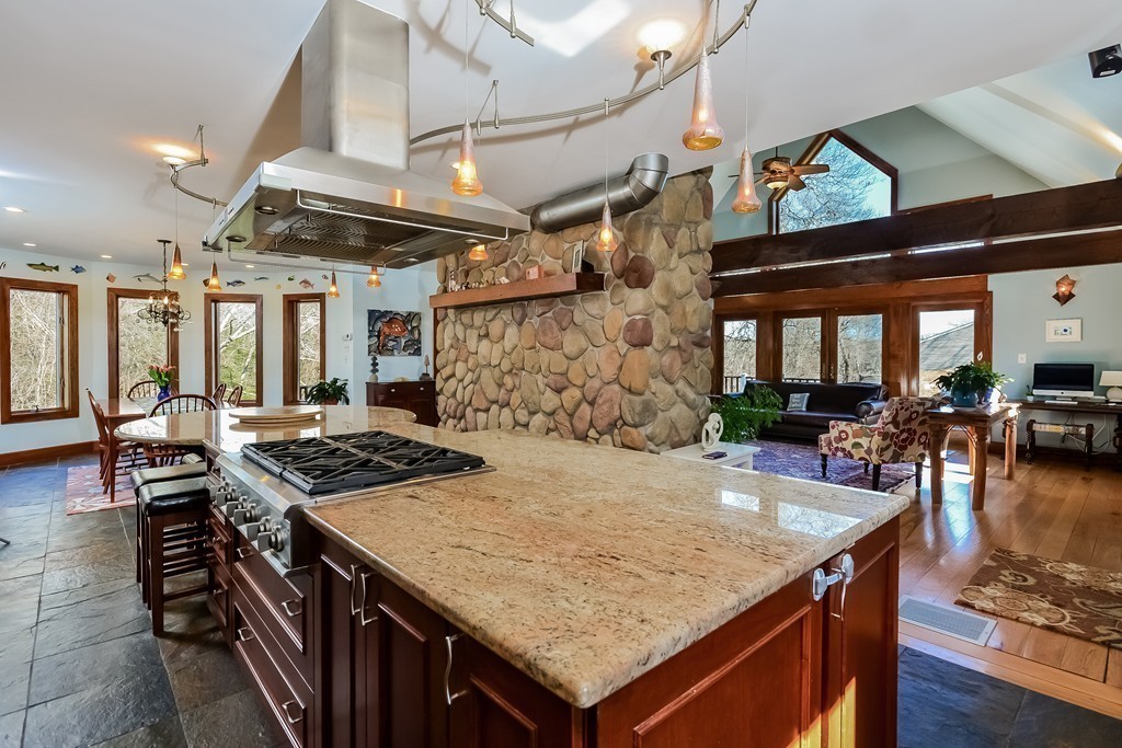 992 Drift Road Westport, MA 02790 - Photo 15 of 29 Gallery Image 15