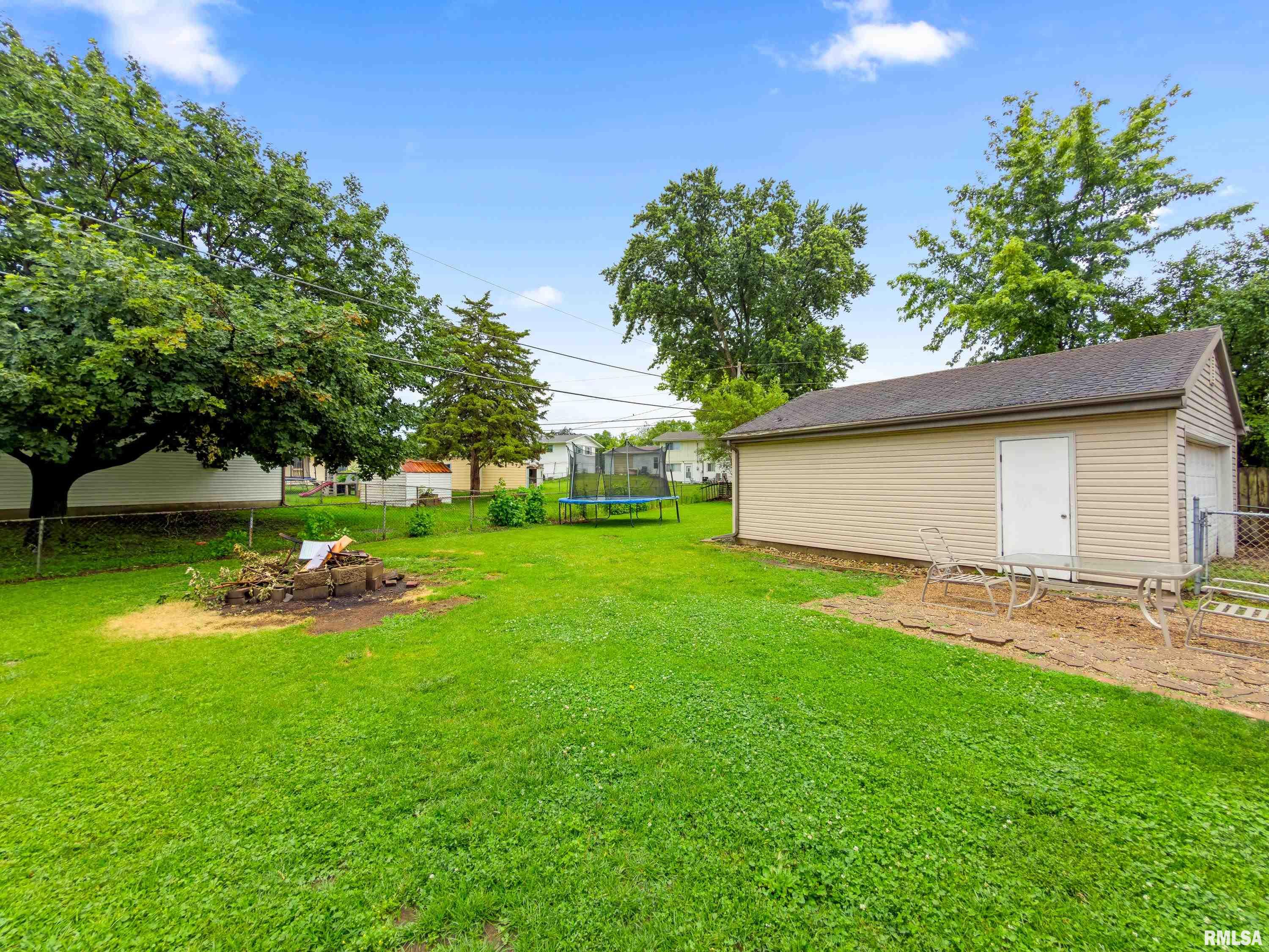 110 Briar Court Washington, IL 61571 - Photo 29 of 31