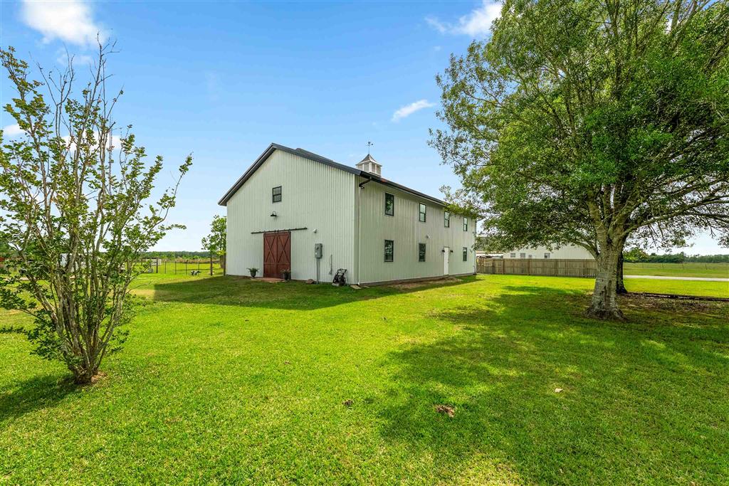 8149 Gordon Denison Road Iowa, LA 70647 - Photo 1 of 25