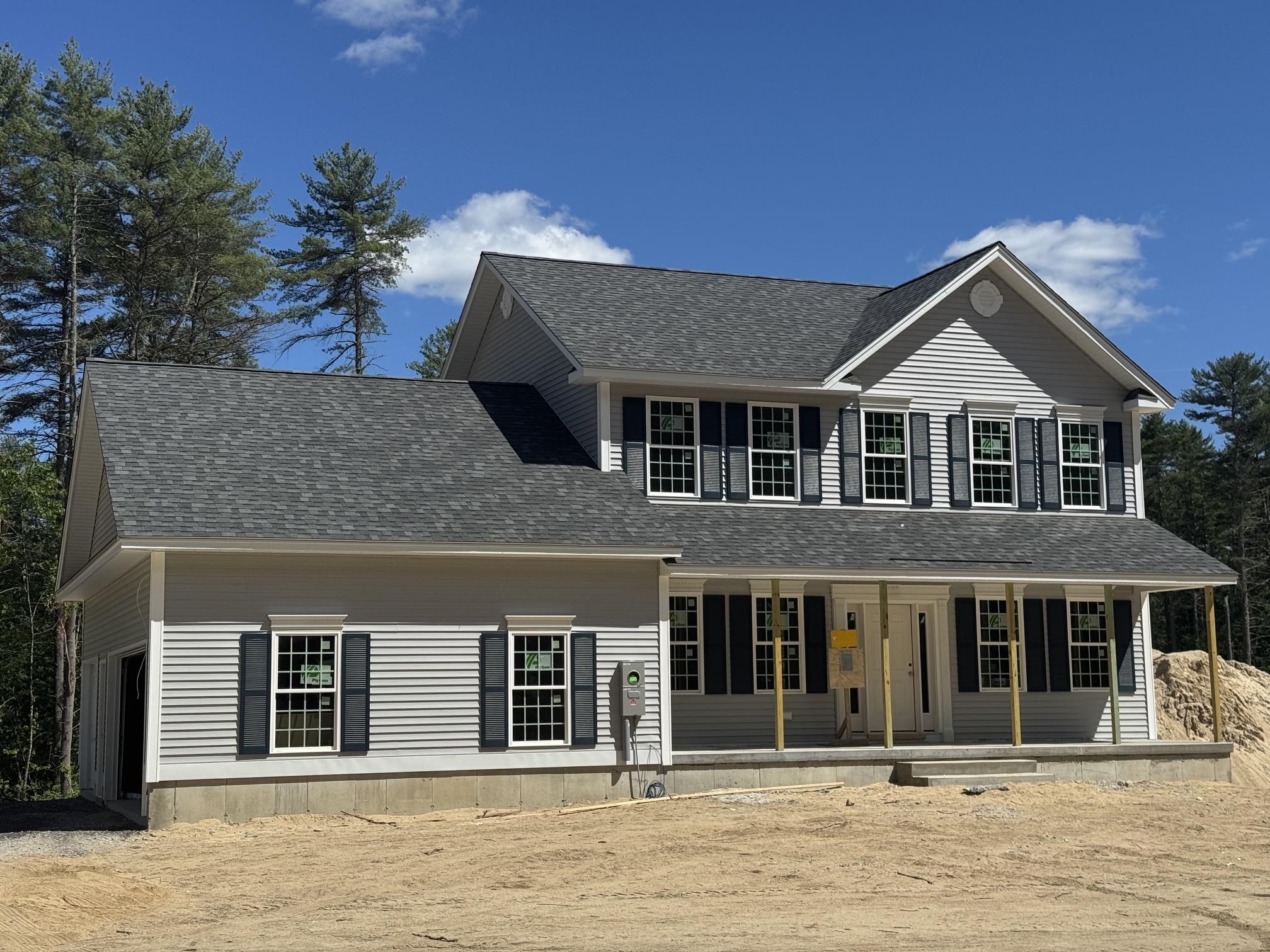 122 South Road Londonderry, NH 03053 - Photo 1 of 17