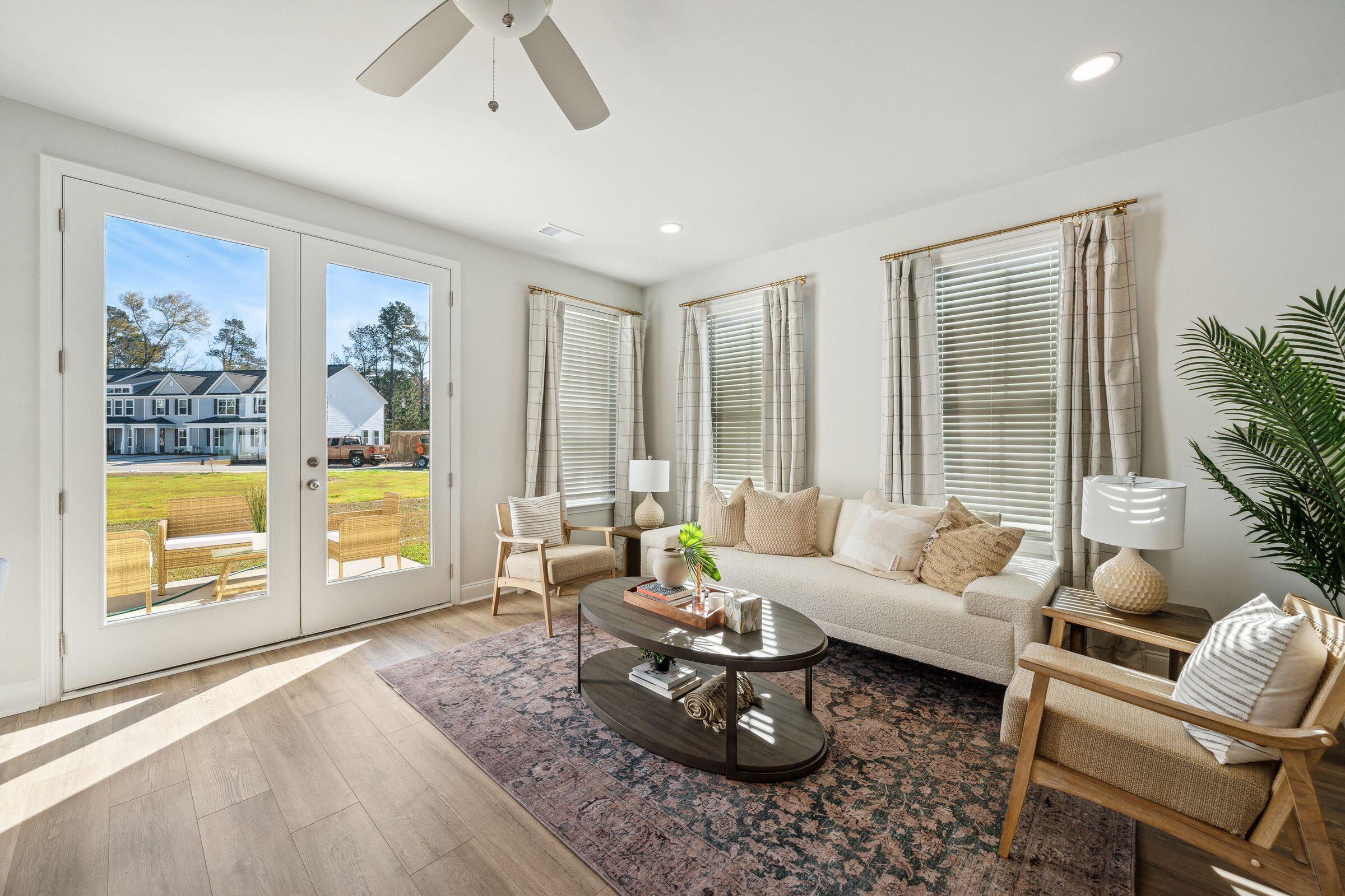 221 Harding Lane Goose Creek, SC 29445 - Photo 22 of 58 314GreenFernDr-KeenEyeMarketing-024