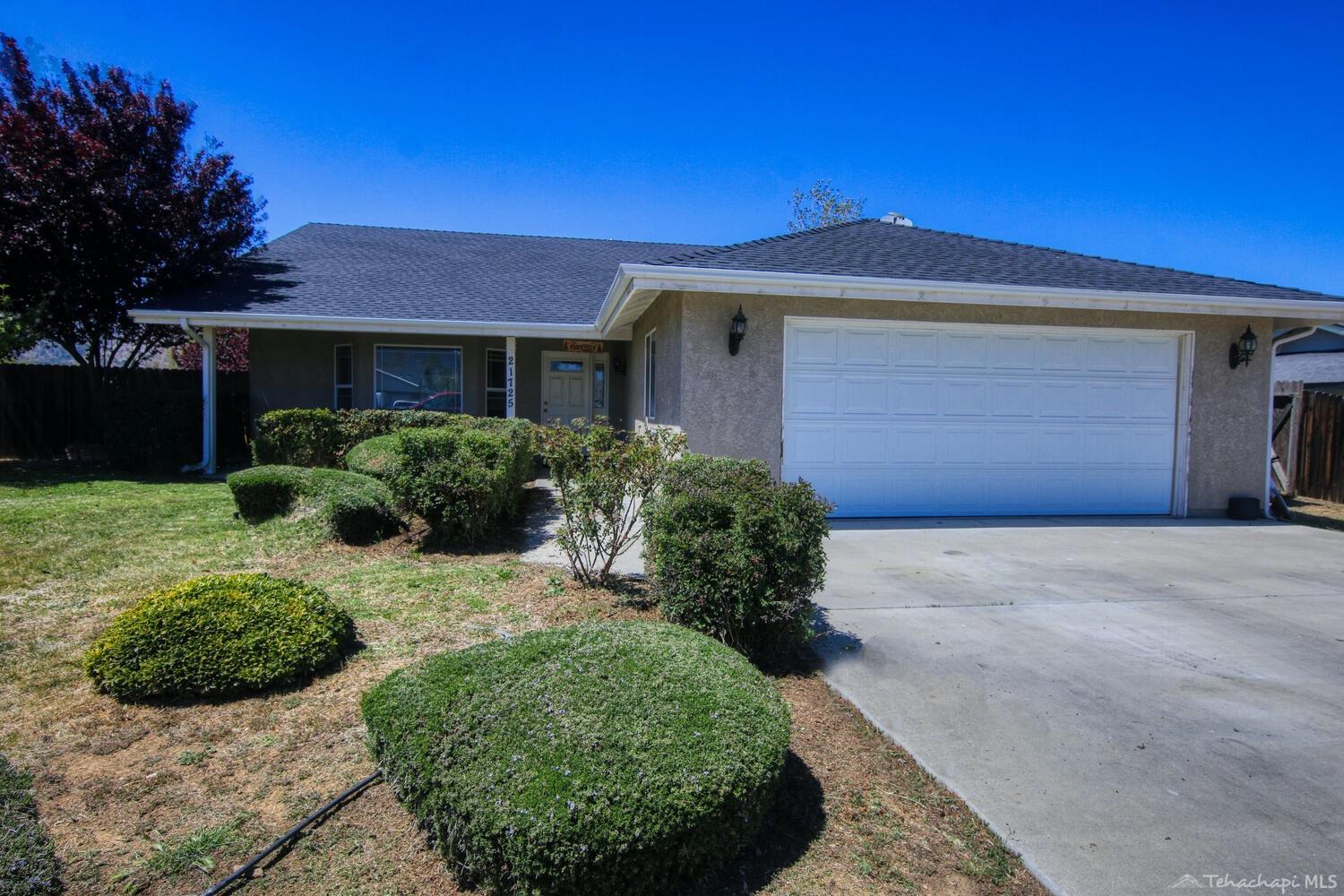 21725 Mid Way Tehachapi, CA 93561 - Photo 1 of 39 Gallery Image 1