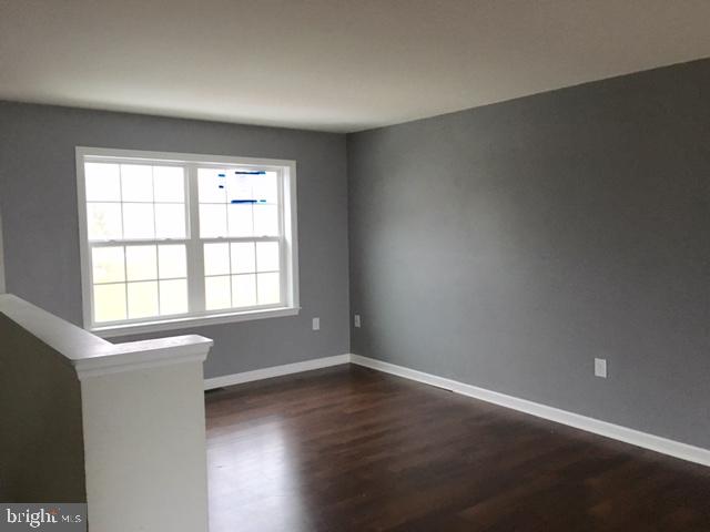2170 Greenbriar Road York, PA 17404 - Photo 5 of 10 Gallery Image 5