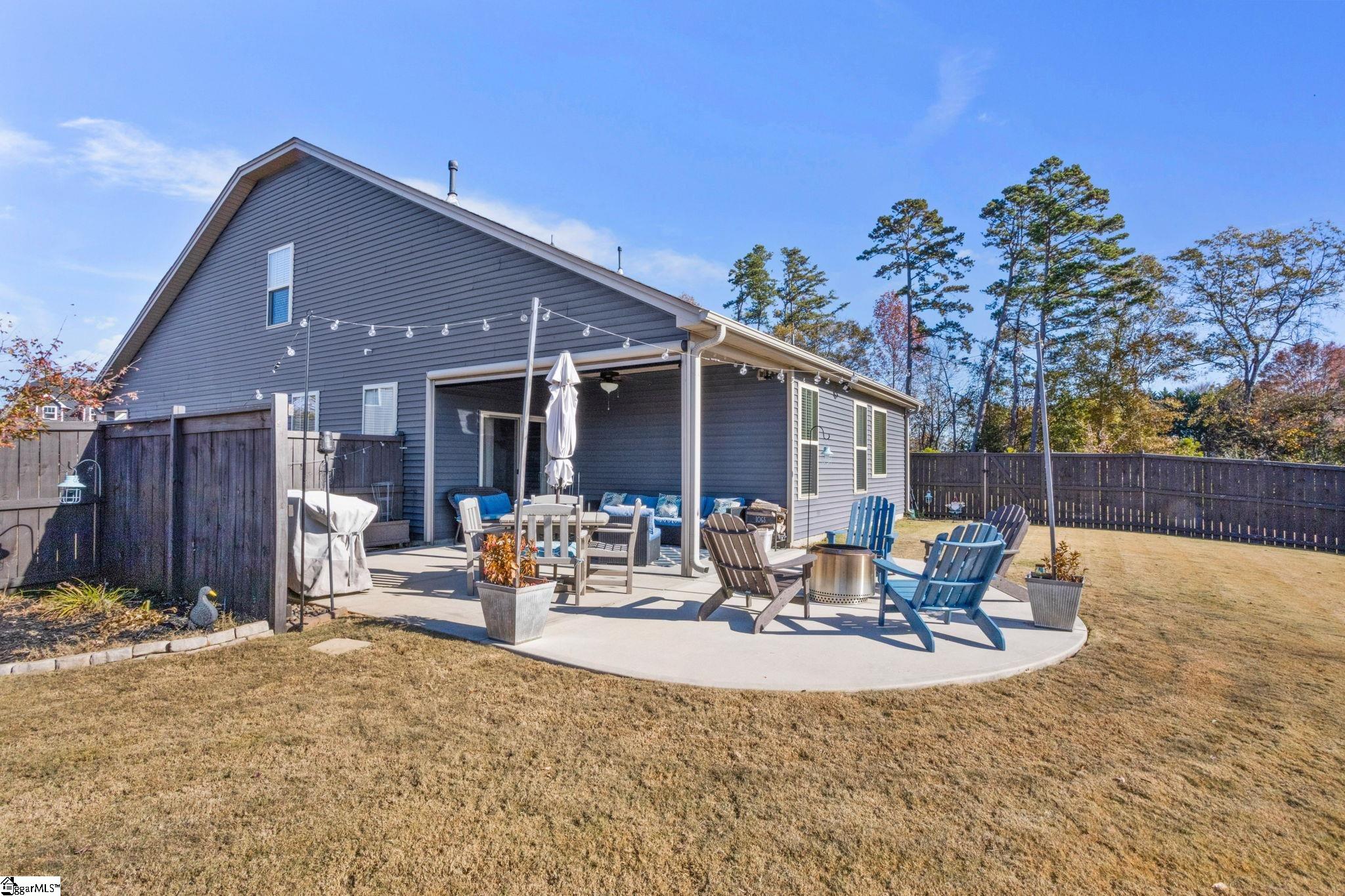 512 Presley Court Greer, SC 29651 - Photo 3 of 37