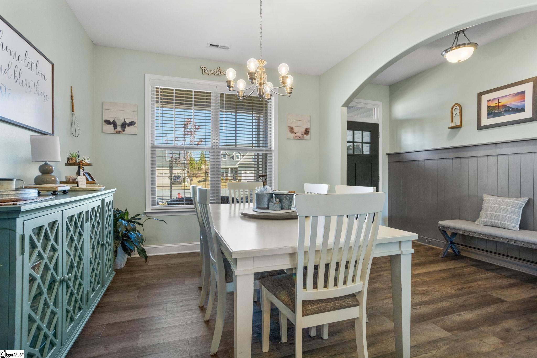 512 Presley Court Greer, SC 29651 - Photo 4 of 37