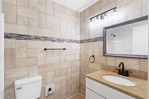 $296,500 | 2423 Jewell Drive, Arlington, TX 76016