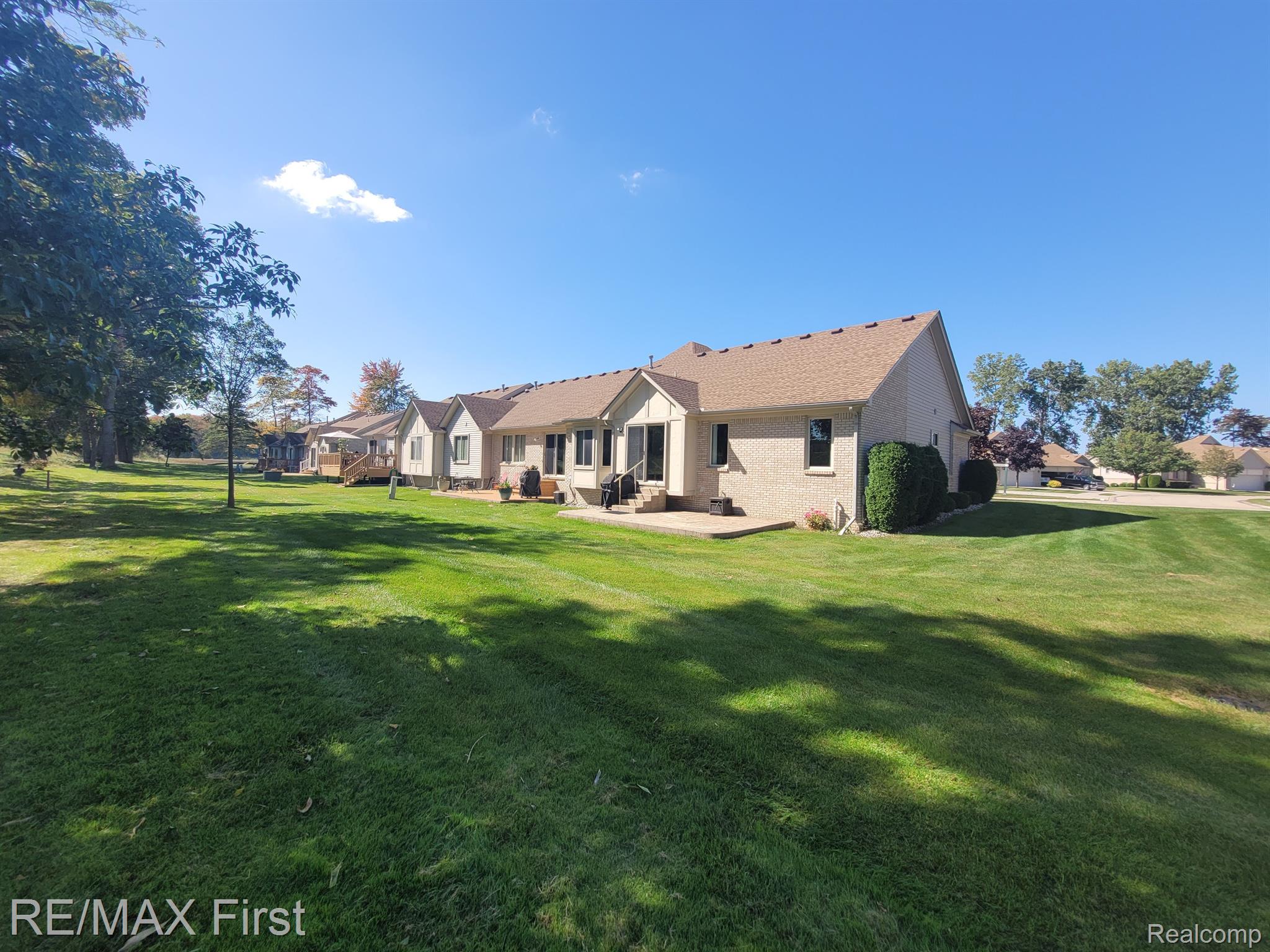50750 Raintree Court New Baltimore, MI 48047 - Photo 15 of 18 Gallery Image 15