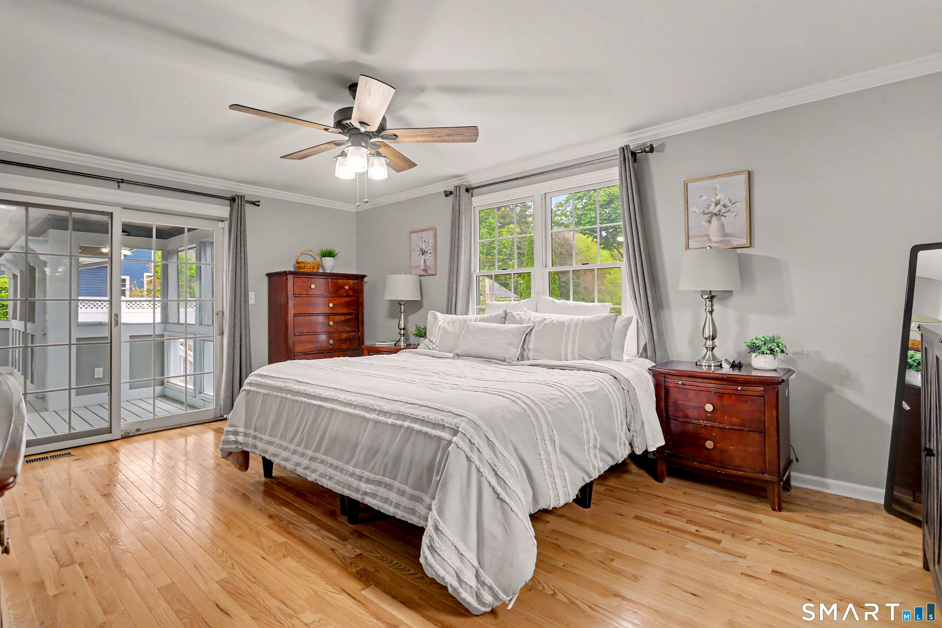 1747 Jennings Road Fairfield, CT 06824 - Photo 11 of 35