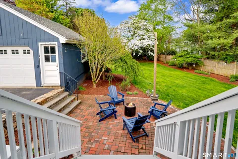 $950,000 | 1747 Jennings Road, Fairfield, CT 06824