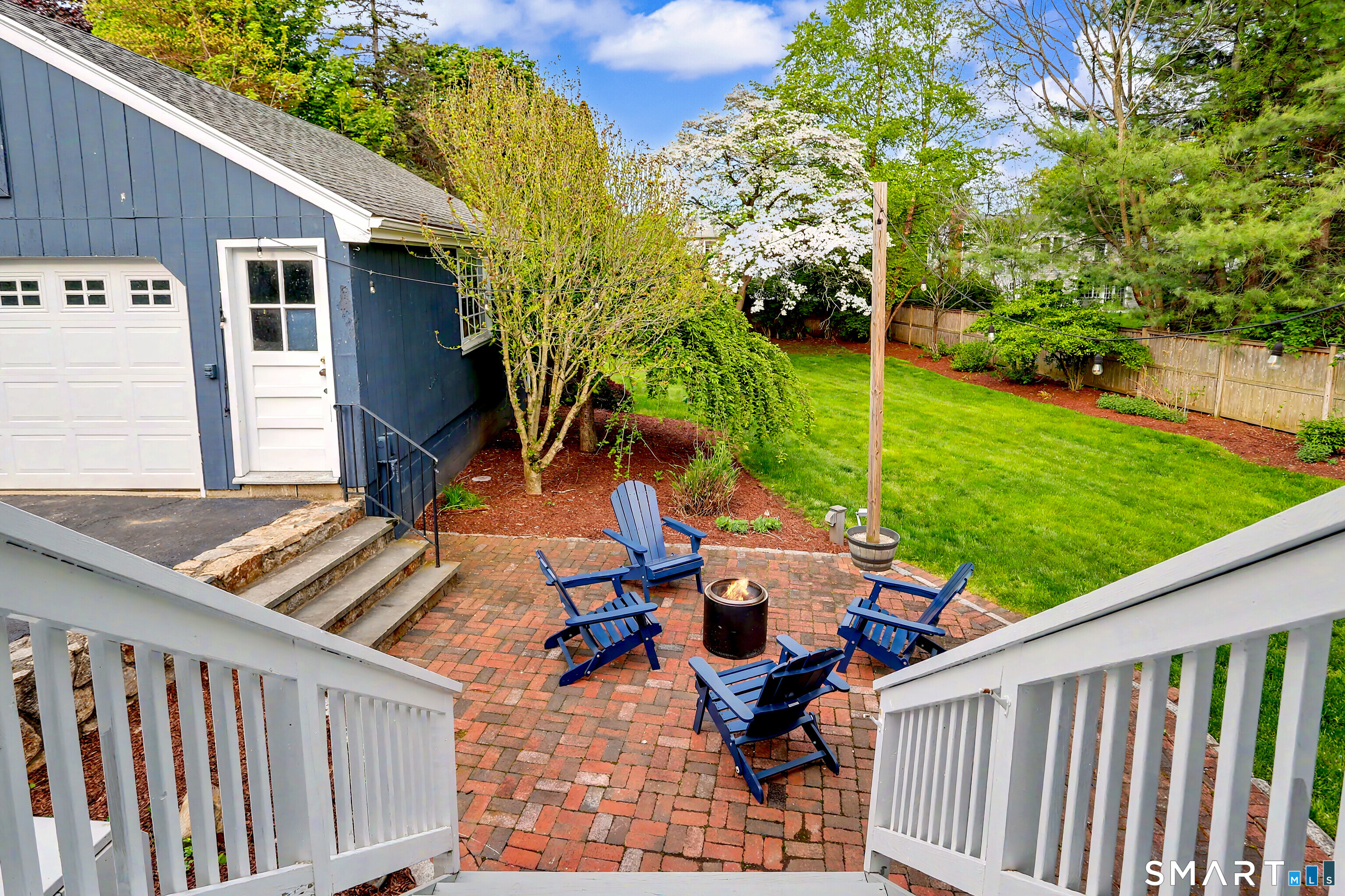 1747 Jennings Road Fairfield, CT 06824 - Photo 20 of 35