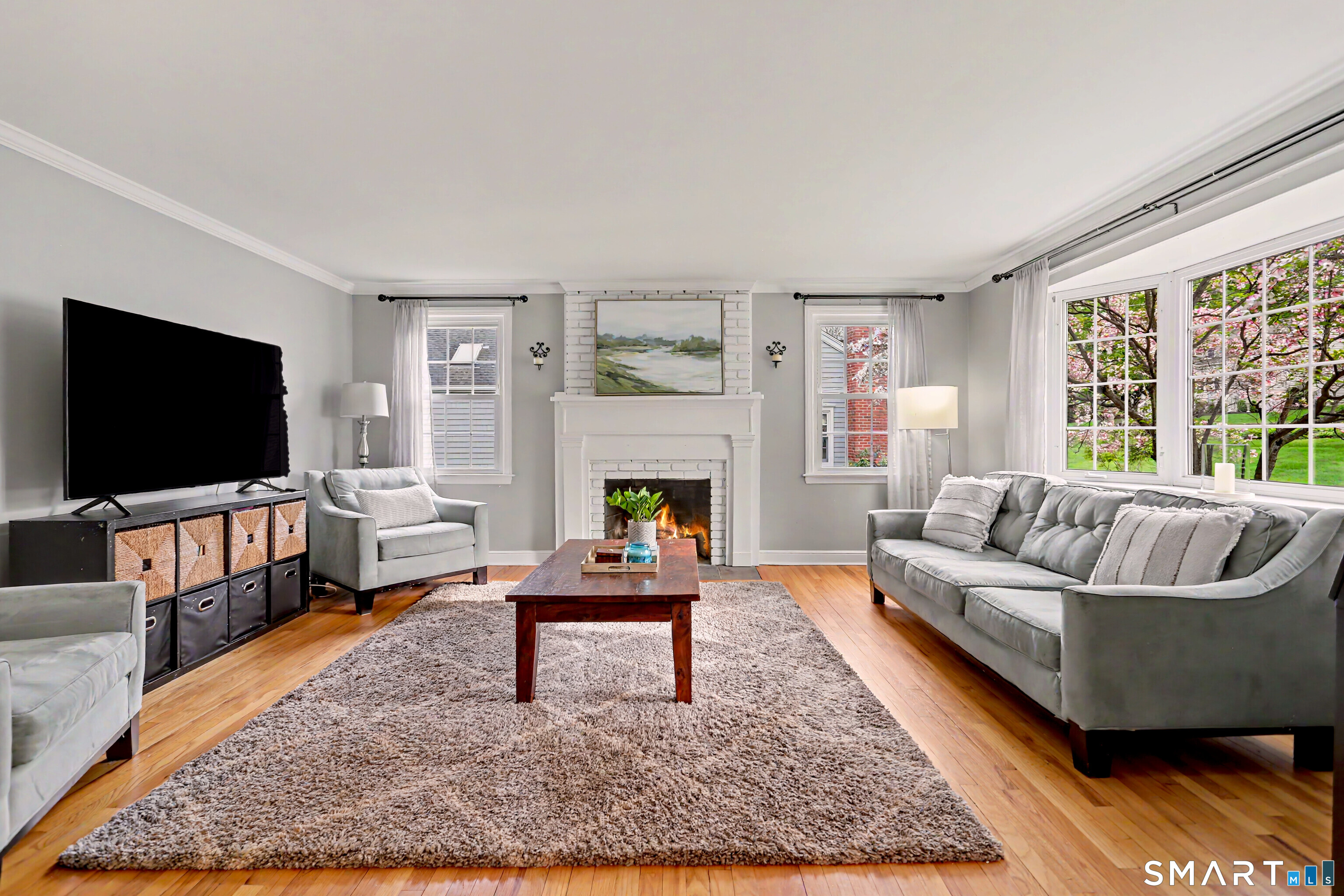 1747 Jennings Road Fairfield, CT 06824 - Photo 5 of 35