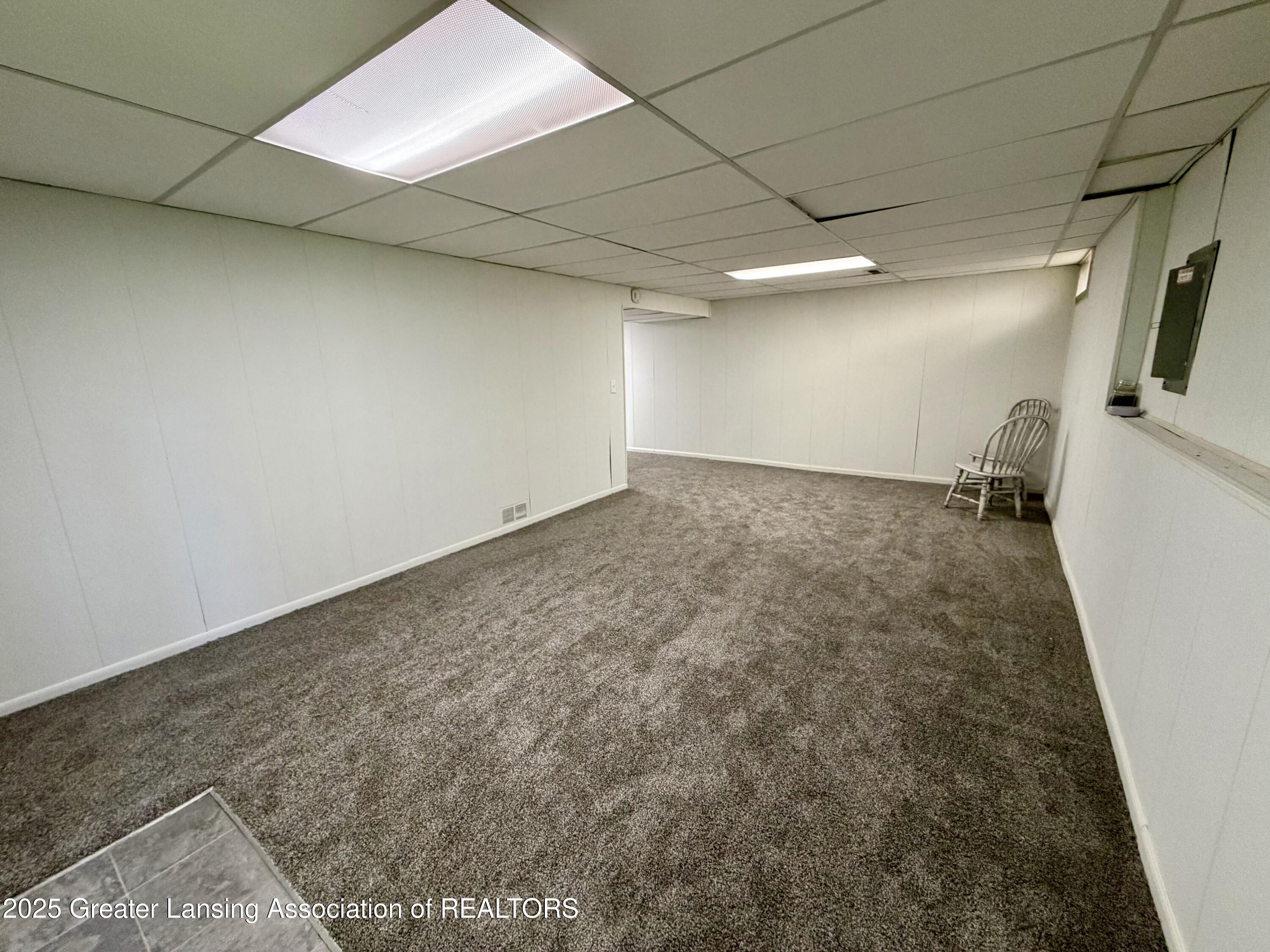 229 Williamsburg Road Lansing, MI 48917 - Photo 46 of 61 IMG_0272