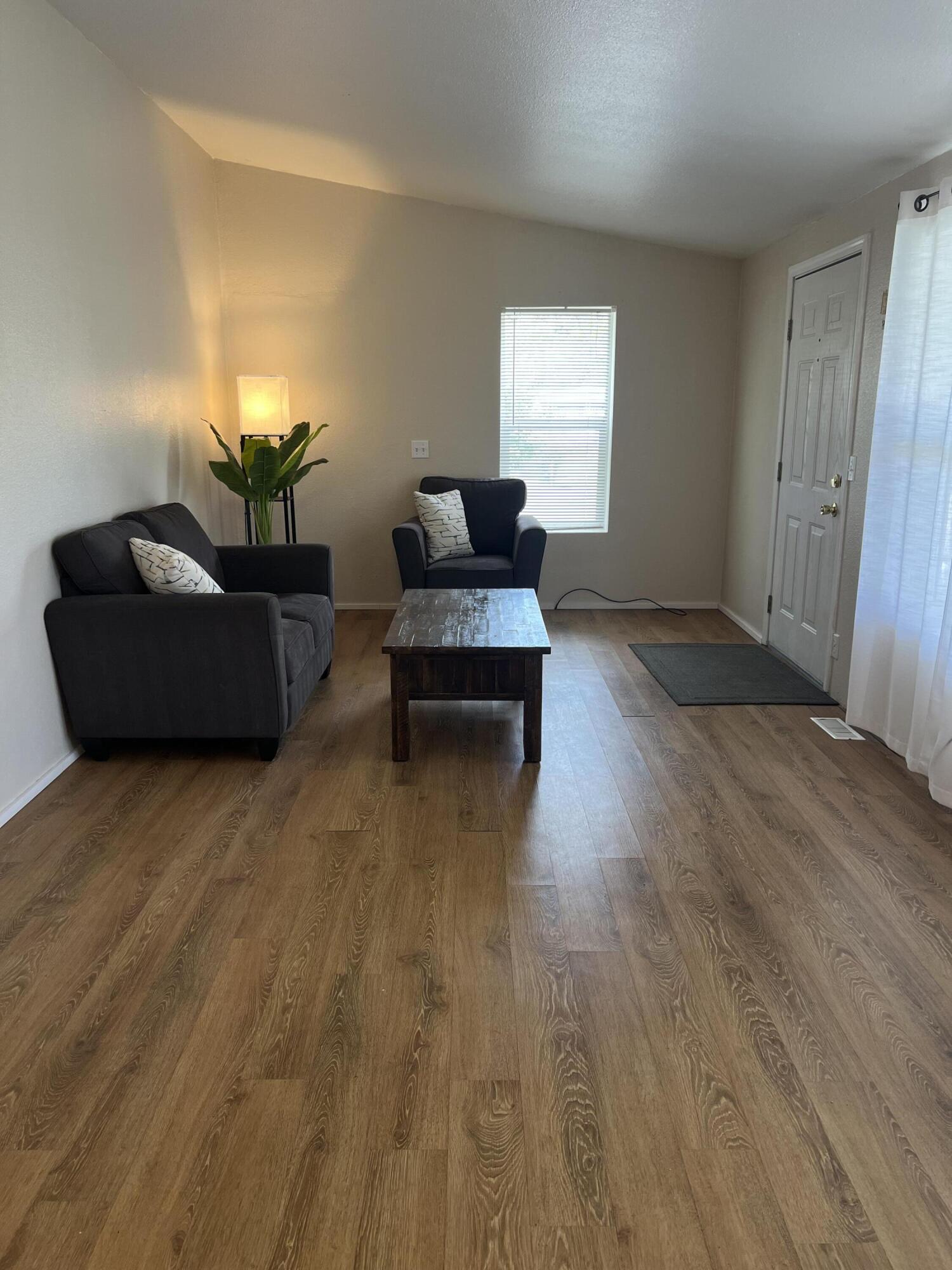 6850 Downing Road, Unit 25 Central Point, OR 97502 - Photo 5 of 27