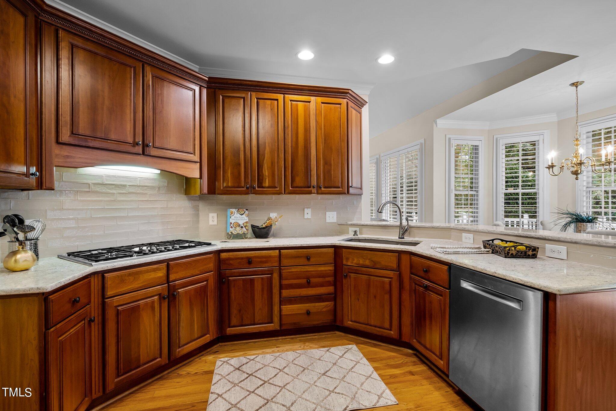 105 Yorkchester Way Raleigh, NC 27615 - Photo 11 of 46 66-web-or-mls-_NFP1947